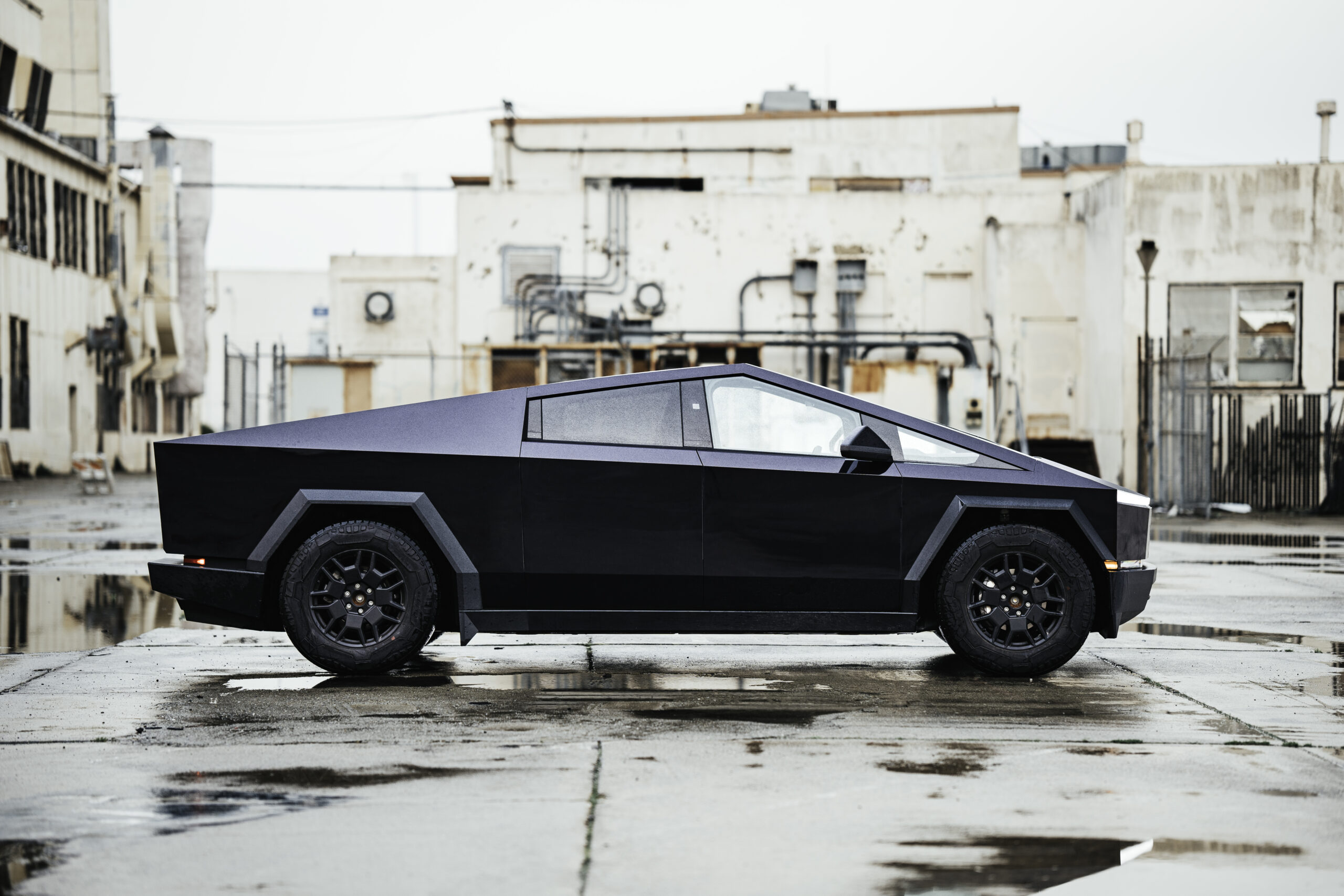 Cybertruck was made for Colored PPF!